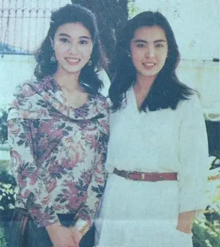 李嘉欣和王祖贤同框,总被压一头,脸型是硬伤,未入第一美女行列