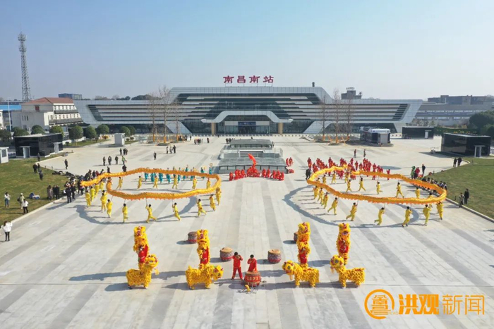 2023年12月，南昌东站与南昌南站投入使用。