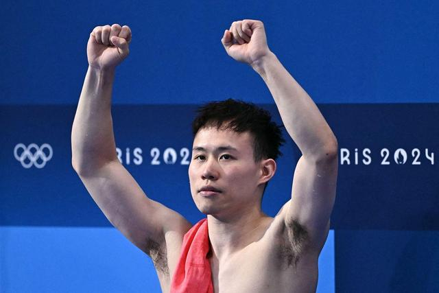学会接受失败后,更沉稳的谢思埸王者归来