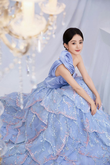 赵丽颖七夕大片 美人鱼即视感~这一刻同频心跳共振,七夕快乐