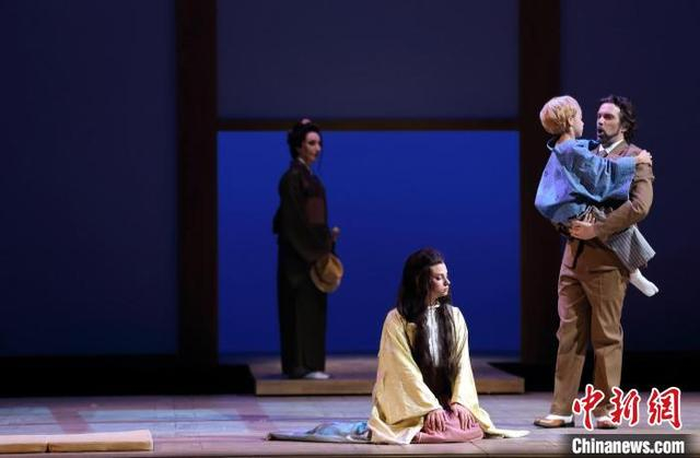 中英联合版歌剧《蝴蝶夫人》。 上海大剧院 供图