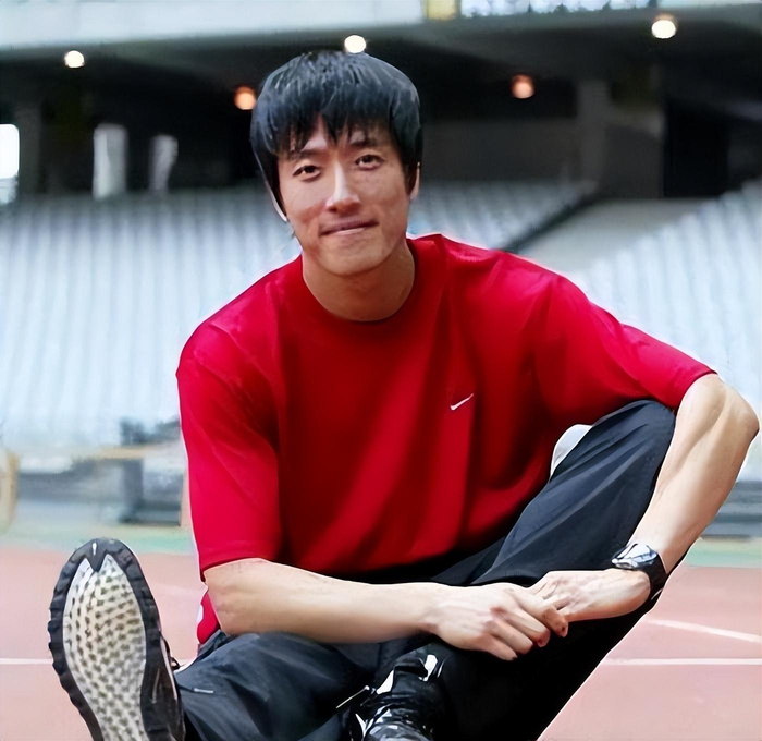 4直到看见刘翔近况,我才终于明白,他和葛天离婚是多正确的选择