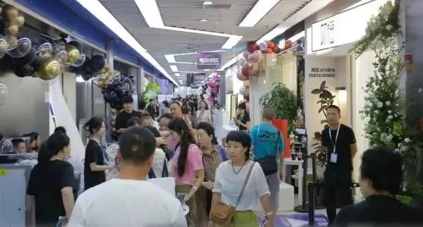 潮新闻客户端 图