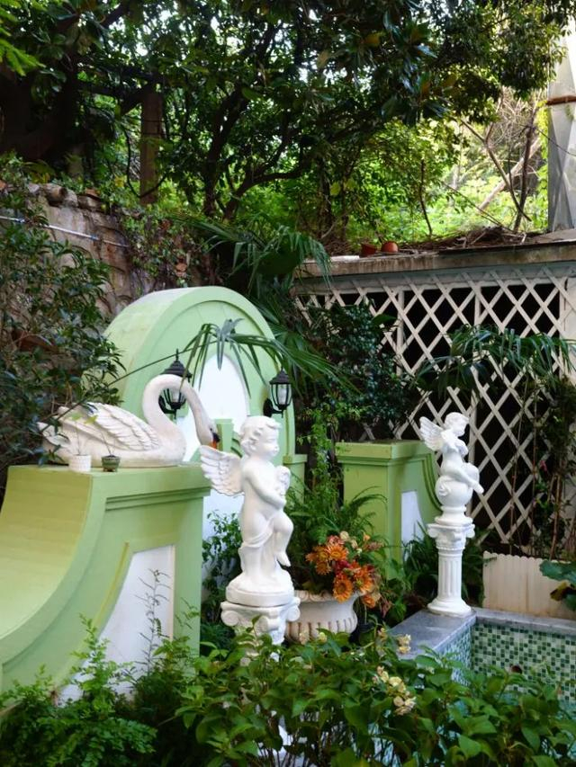 带上最小全画幅微单去拍照，是一种什么体验？-最小全画幅镜头是什么