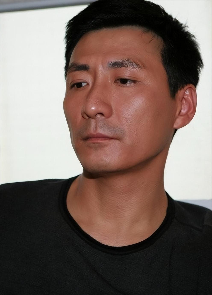 张子健在李婷患癌时离婚,他到底是不是"陈世美"?