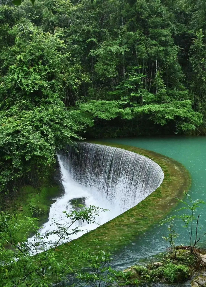 山水解忧愁,避暑去贵州|974双动5天4晚,这一站——贵州