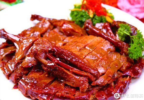 宜城板鸭的制作技艺堪称一绝,历经世代相传,形成了自己独特的风格.