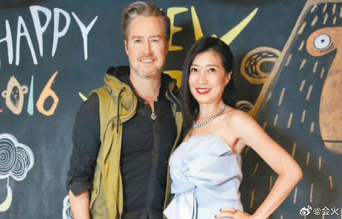 夏克立黄嘉千离婚案一审结果出炉