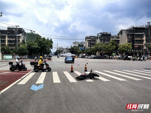 长沙岳麓区岳华路图片