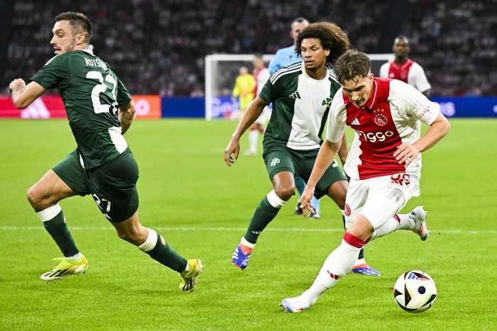 今日足球:维罗纳v那不勒斯 布雷达vs阿贾克斯