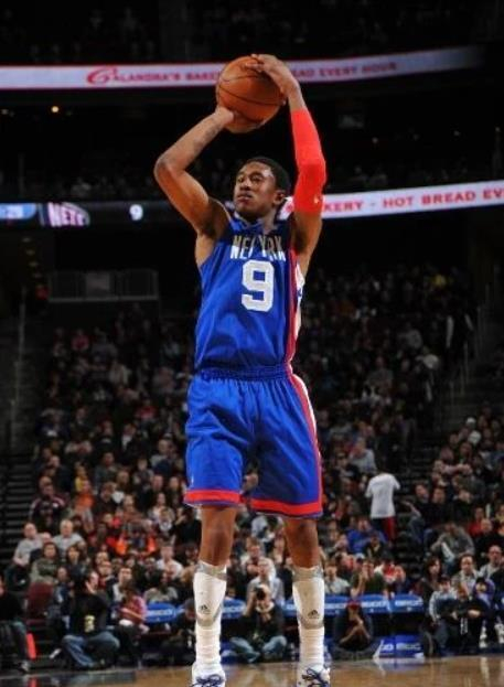 广东队弃将“小科比”拒绝退役，场均38+7悍将或加盟深圳男篮-广东对深圳男篮