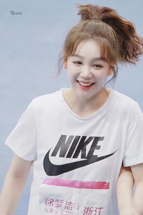 徐梦洁 小彩虹甜美的外表下是十分强大的内核爆发9369♀15每届