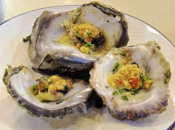 "山珍遇到海味",高铁直达北海!去涠洲岛实现海鲜自由