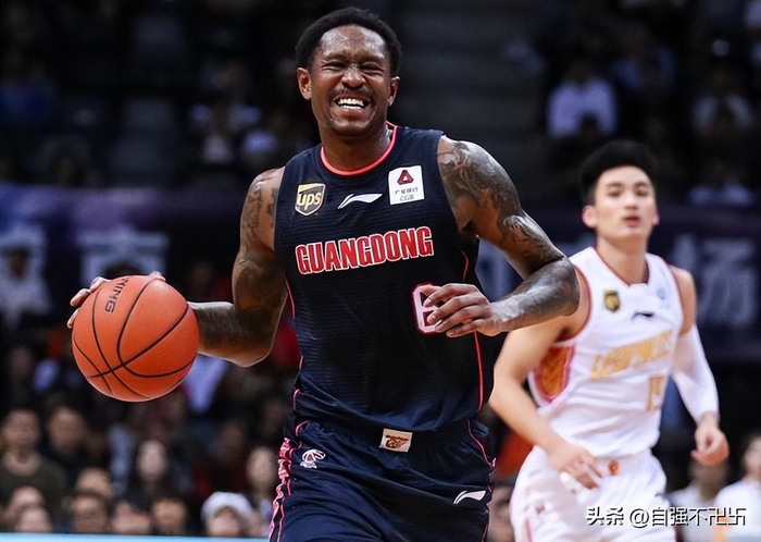 35岁马尚布鲁克斯新去向,周鹏乐开花!球迷祝福