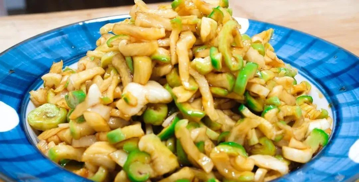 【腌制萝卜干的老方法】味美香脆,搭配白粥真美味!