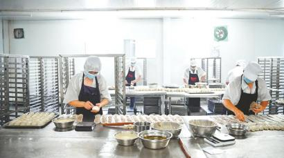 彭州市裕强农业开发有限公司生产车间。成都观察 杨柳 摄