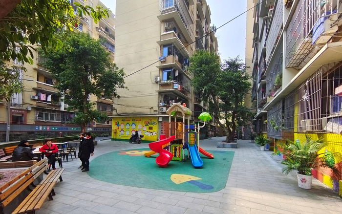 ▲资料图：改造后的社区干净整洁。图/新华社