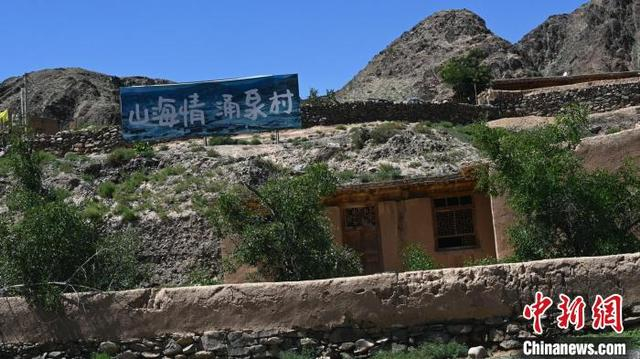 作为“全国历史文化名村”的北长滩村，曾经被用于拍摄移民类型电视剧《山海情》。凌学敏 胡珊珊 摄 