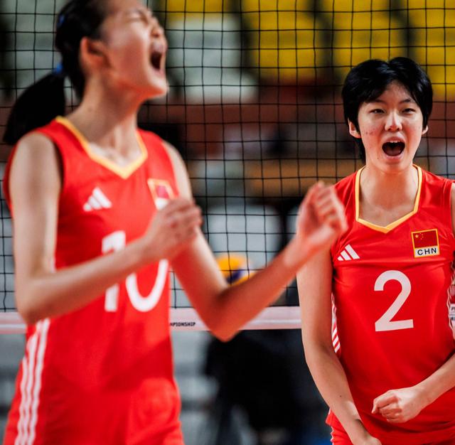 中国U17女排3-0日本夺冠：杨舒茗24分黄悦鑫11分 1-16排名出炉-女排17号队员