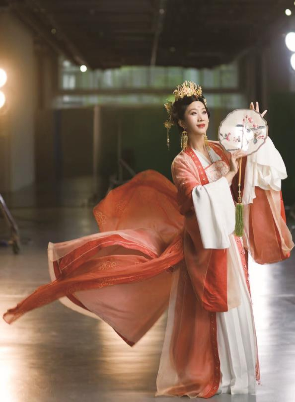             沈昳丽扮演的琵琶女          