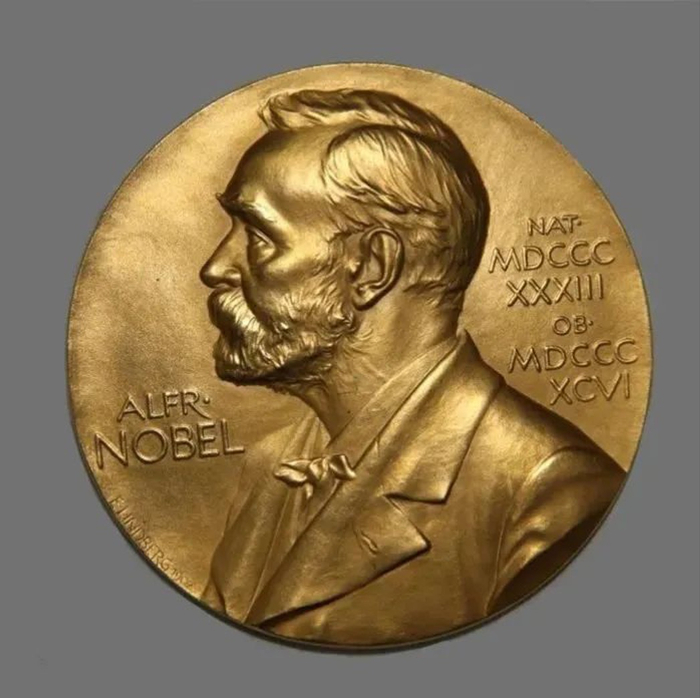 李政道先生所获1957年诺贝尔物理学奖章（李政道图书馆藏）