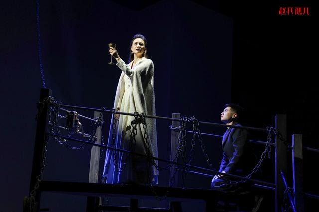 《赵氏孤儿》剧照（北京人艺供图）