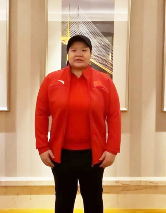 36岁程菲近况,当老师也开培训班,不愁钱花,身材走形仍单身