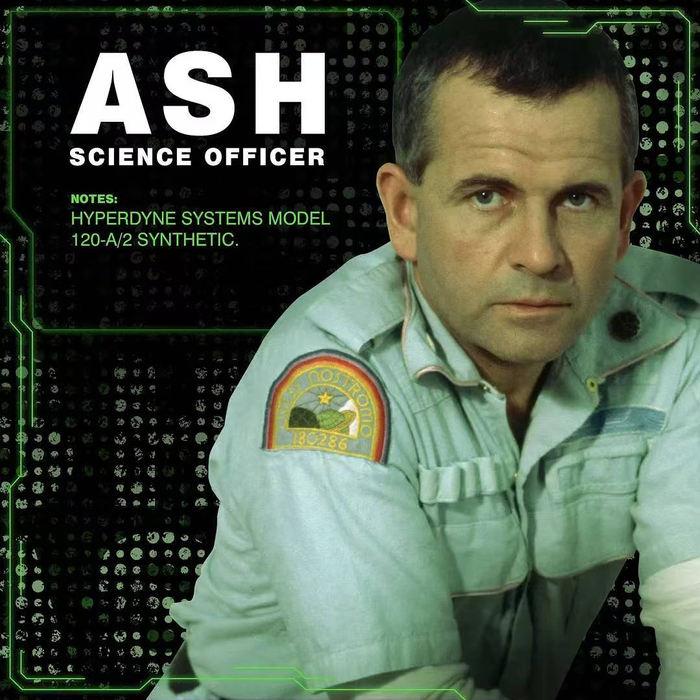 伊安·霍姆饰演的仿生人Ash