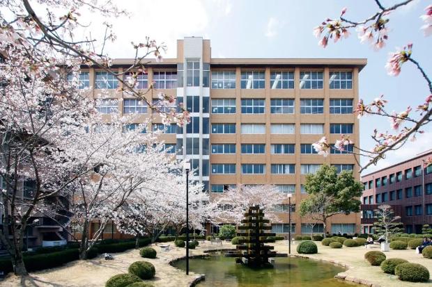 冈山大学大学院图片