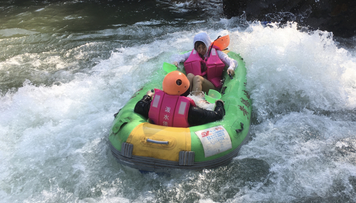 黄腾峡漂流景区。热心读者供图