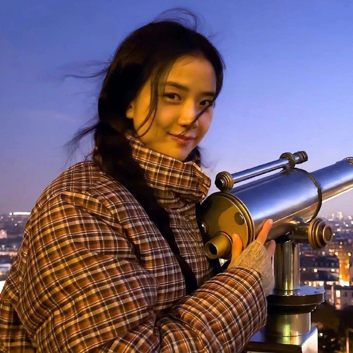 jisoo金智秀头像合集 这不妥妥女大学生