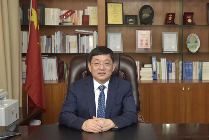 华南理工大学,迎新校长!
