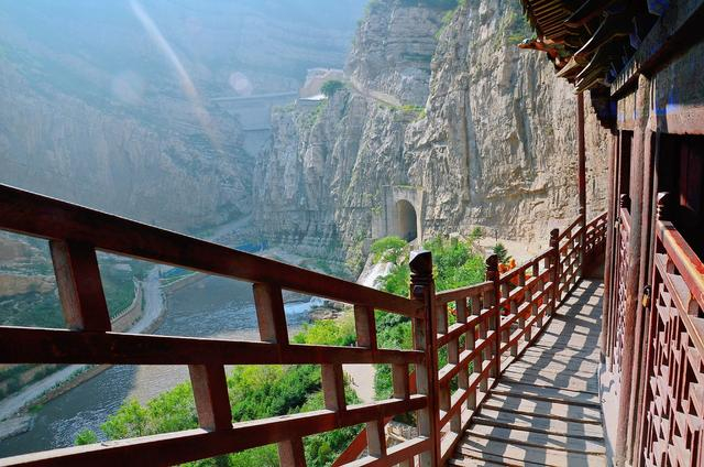 大同浑源悬空寺,跟着《黑神话·悟空》游山西,悬崖峭壁上的寺庙