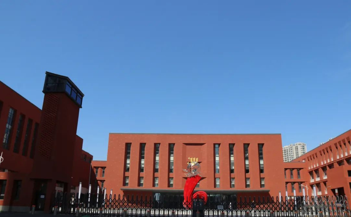 山大附中实景图