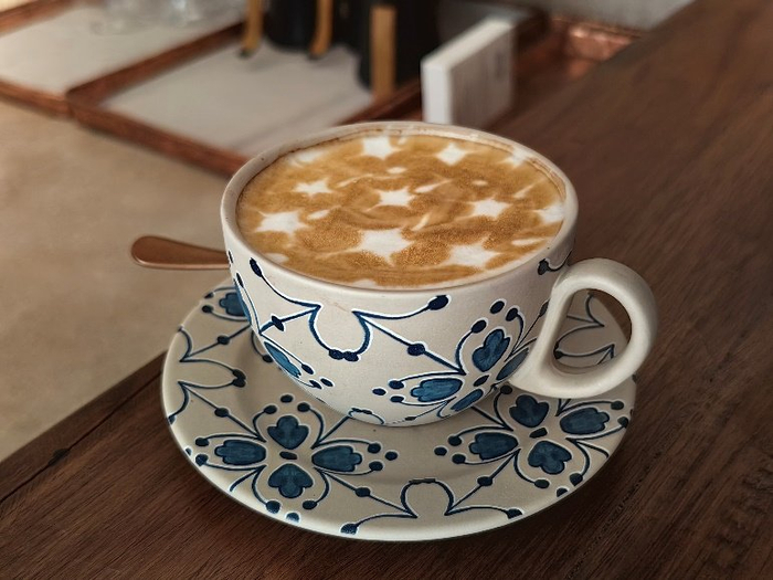 英仙座流星雨落下，沙漠咖啡师做出“流星雨咖啡” （摄影：乔思）