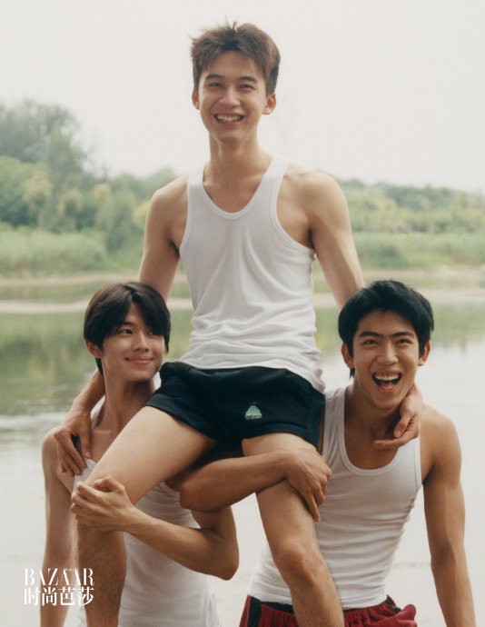 九月,开学的铃声响起了,青色校园,青涩记忆|青涩记忆|小瑜_新浪新闻