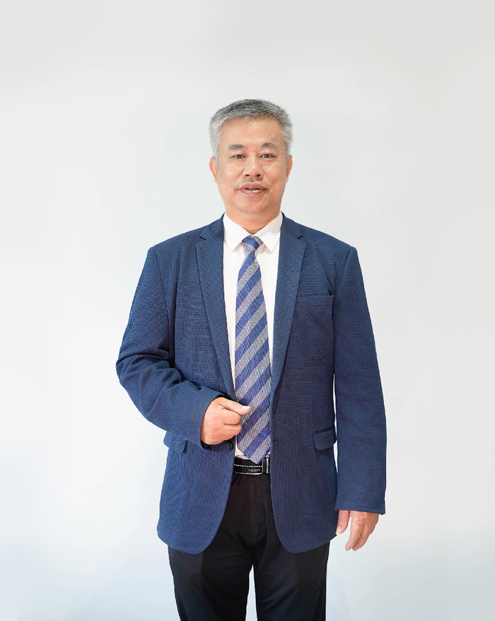 广科大党委书记冯小宁寄语新生:心怀科技梦想 树立强国志向