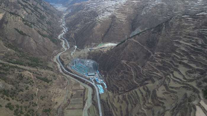 川西北高原地貌。成兰铁路公司供图