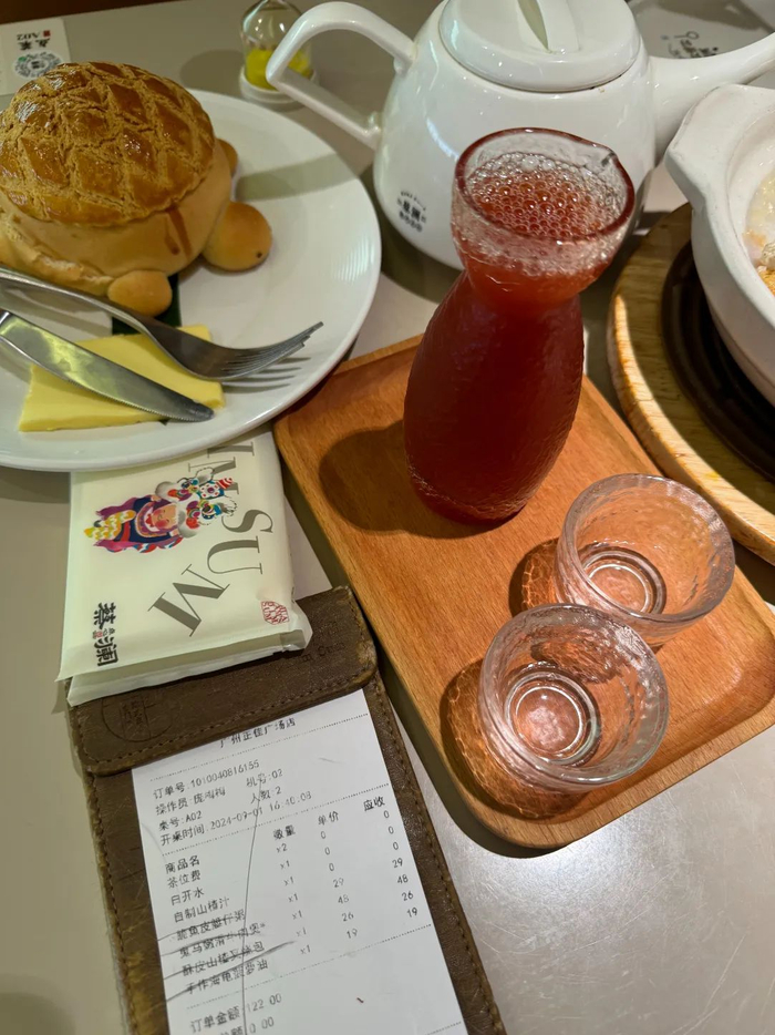 天河区正佳广场内的蔡澜点心免收茶位费、白开水费