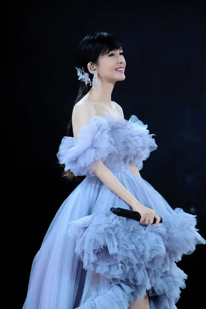 图源：周慧敏微博