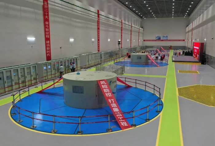 图片来源：新华社