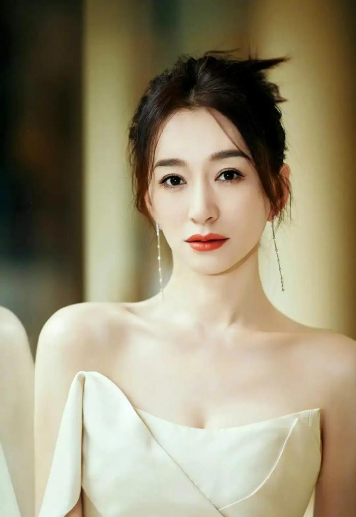 同样是孙东海前任,李小冉和殷桃的待遇明显不同,李乃文道出实情