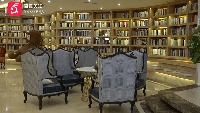 女子在妍僖整形体验美容竟背上5万多元贷款 光利息就两万多(图9)