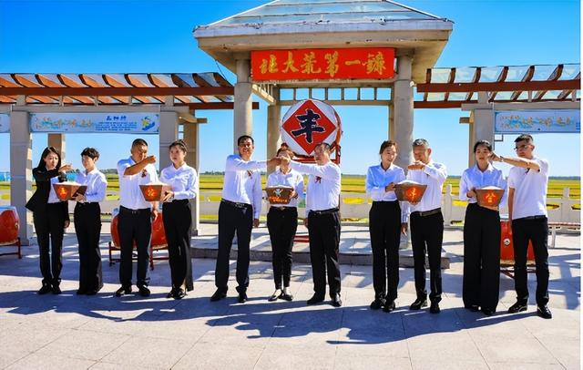 “鑫稻田”鲜米上市