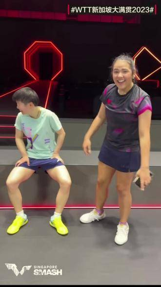 莎莎携外协小姐妹重返舞台,再次展现甜美嗓音 孙颖莎 迪亚兹