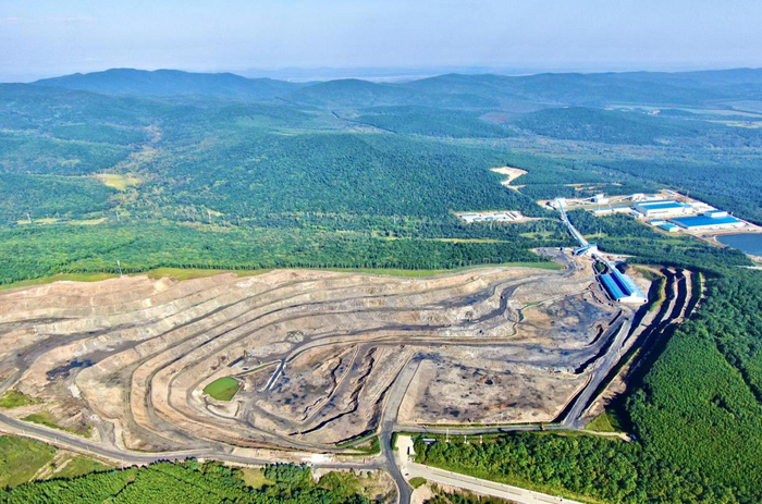 五矿石墨云山石墨矿。