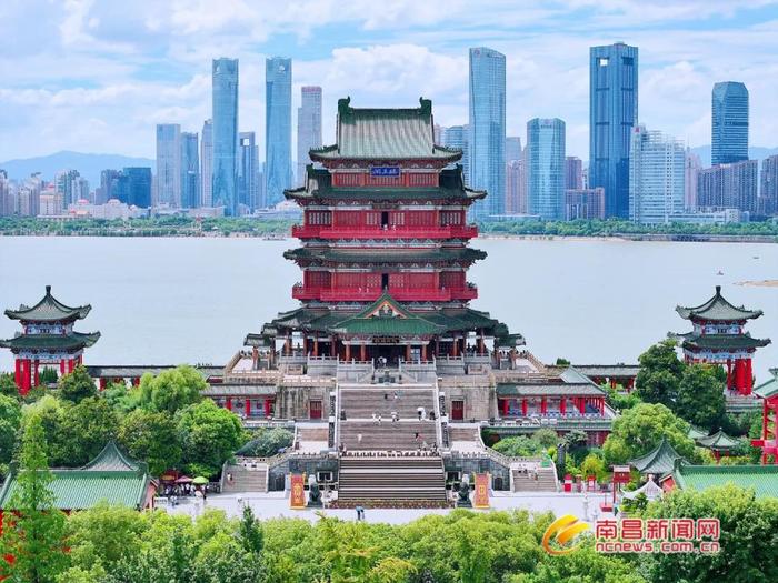 南昌新闻中心(南昌市新闻热线是多少)