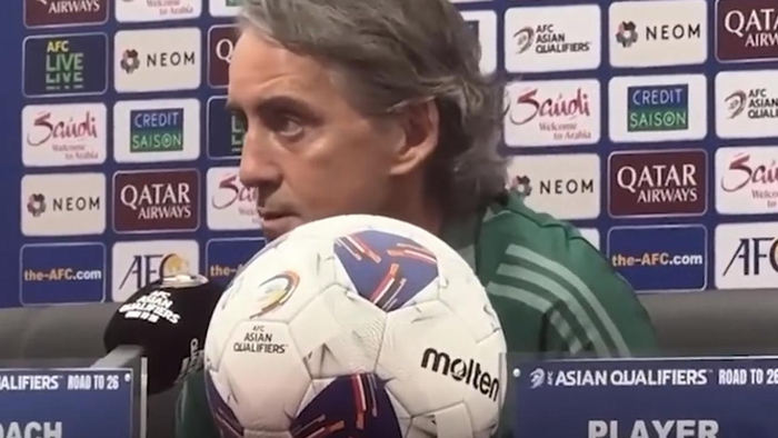 沙特主帅曼奇尼:中国队依然是很好的球队,期待我们能进5,6个