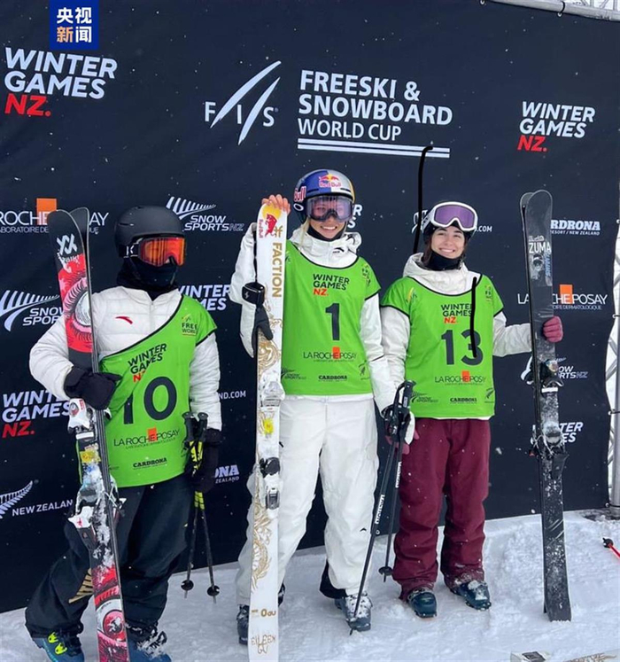 21岁谷爱凌凭15个世界杯冠军、24枚金牌成为历史第一人，月底将去牛津大学就读-谷爱凌世锦赛双冠王视频