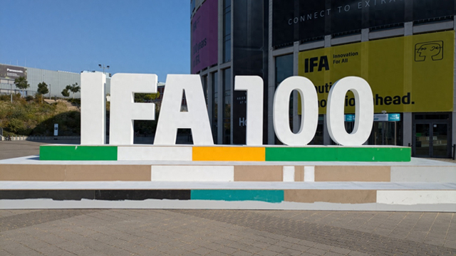 2024IFA精彩纷呈,揭秘十大震撼眼球的数码新品__财经头条__新浪财经